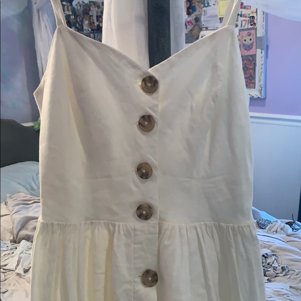•Button Down Midi• - Picture 2 of 3